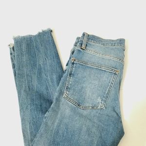 Zara Woman Distressed Cropped Blue Jeans / SIZE 2